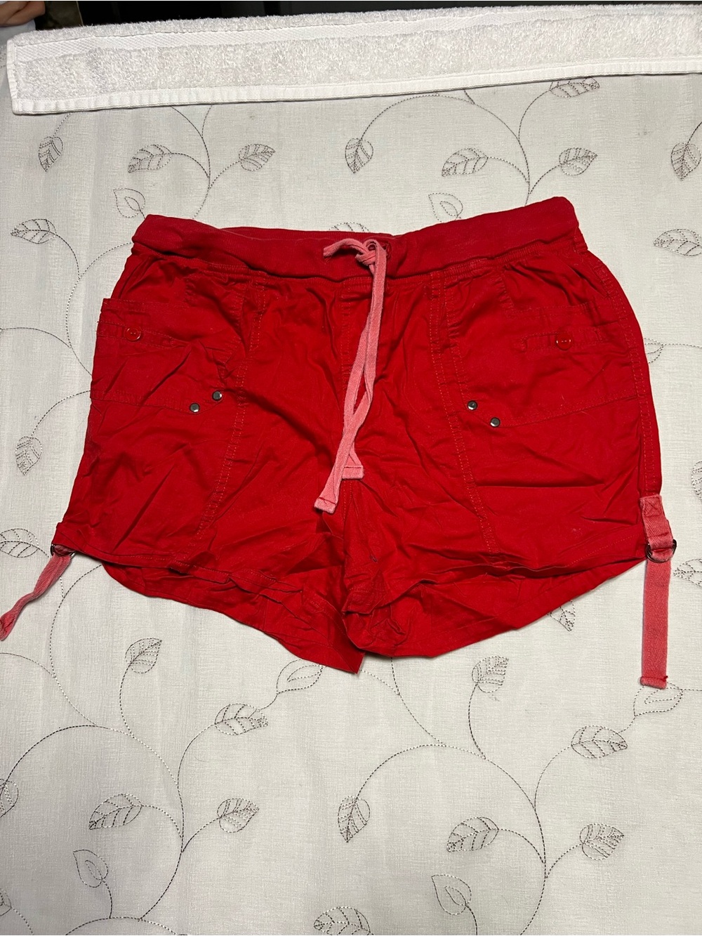 Source Unknown Red Drawstring Utility Women's Shorts